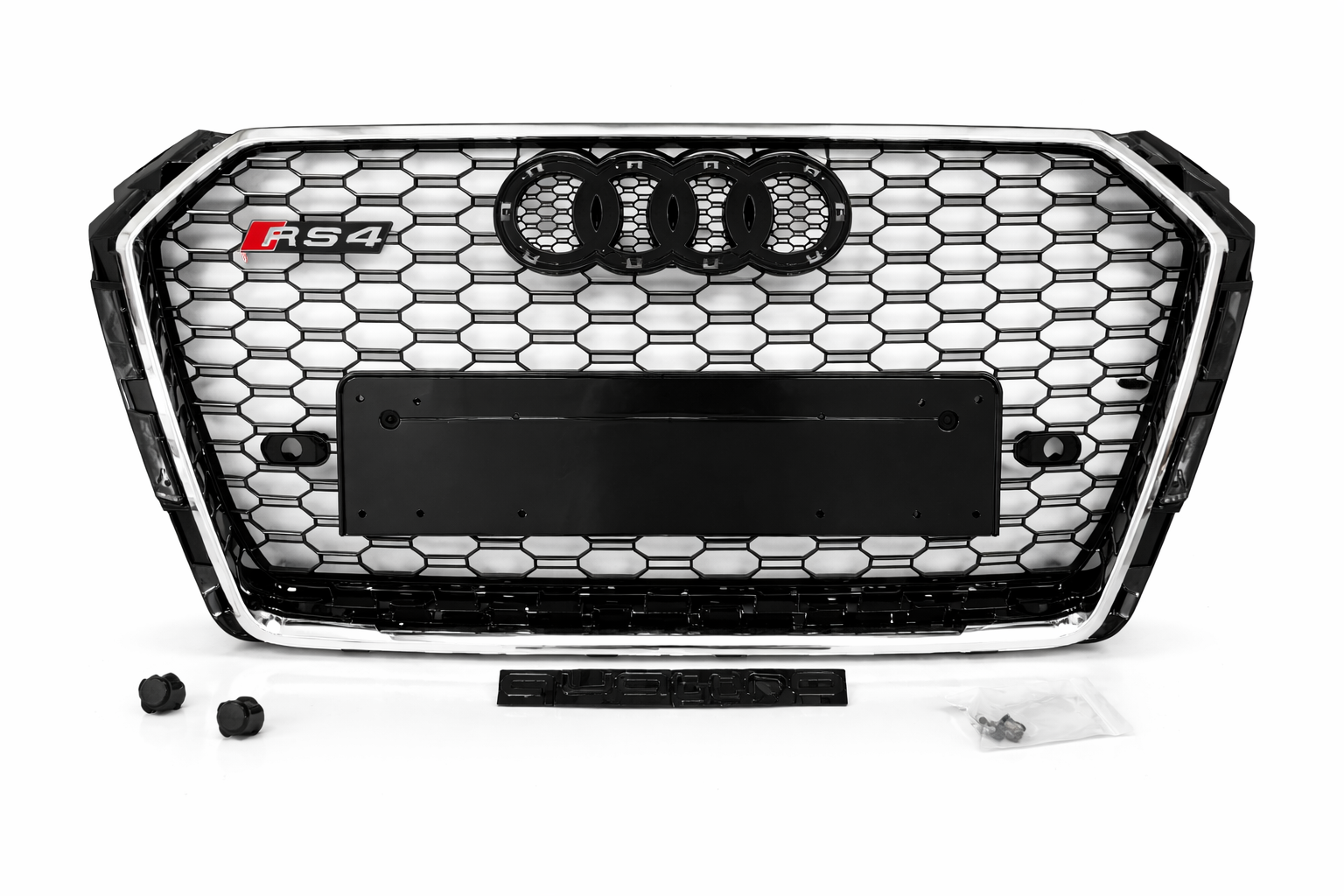  2015-2018 B9 przed liftingiem styl RS4 Chrom Quattro